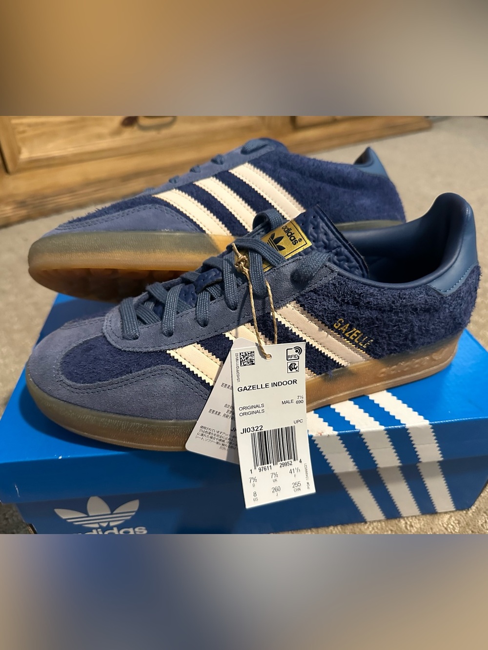 NEW in box Men’s Adidas Gazelle Indoor Shoes Sneakers Dark Blue Suede size 8